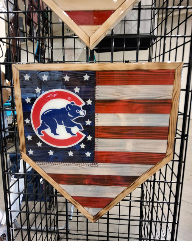 Cubs w/Resin
